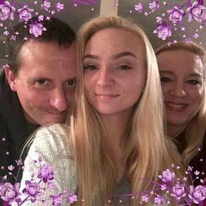 Meet your Posher, Christine bobby